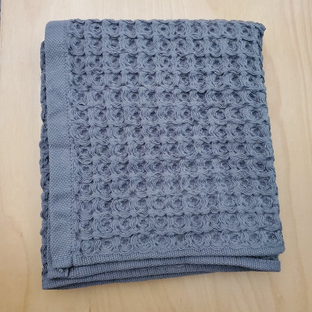 SUTERA Silverthread Hand Towel California Spun Supima Cotton Quick Drying